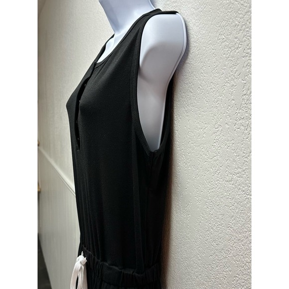 New! Women’s Sz Med Black Sleeveless Romper w/Elastic Waist & Snap Closure, V572 - Picture 5 of 15